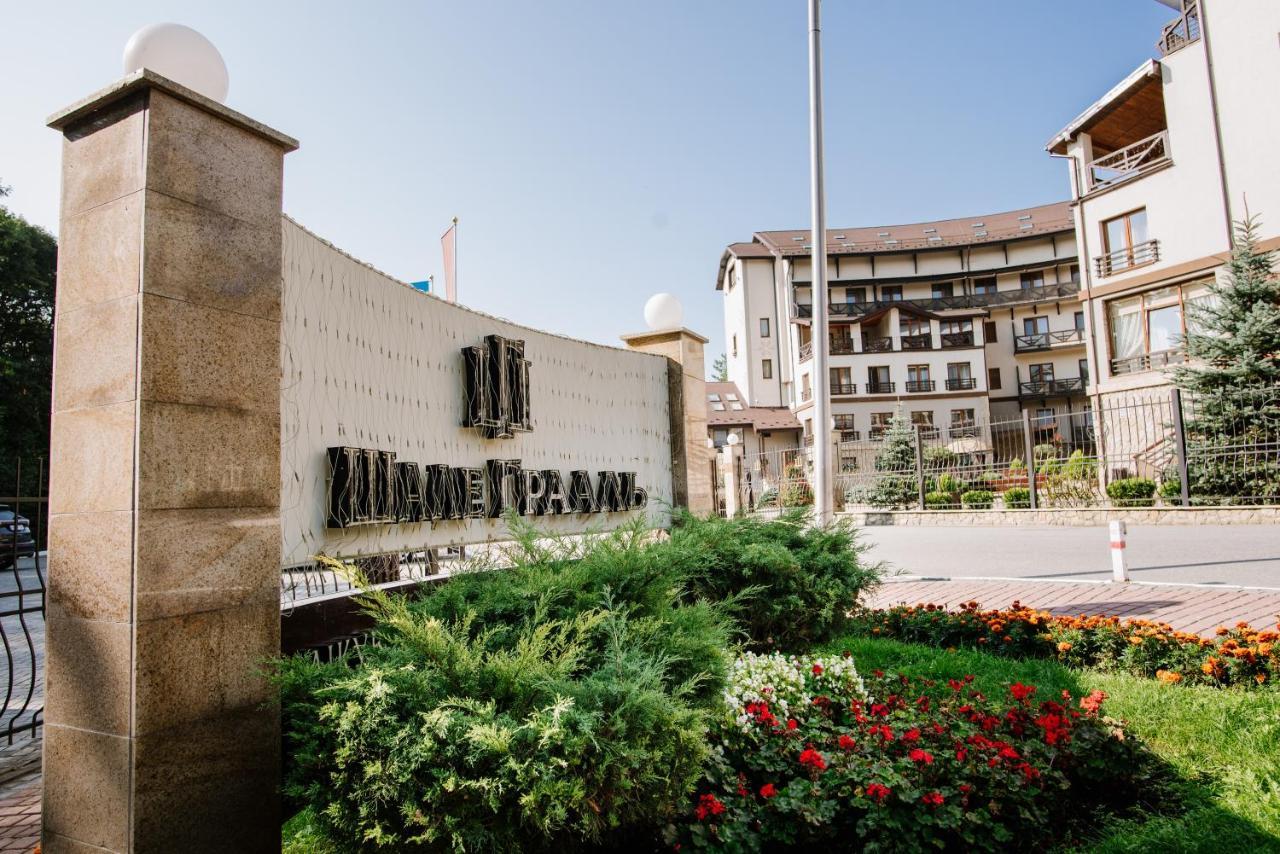 Apart-Hotel Chale Graal Τρούσκαβετς Εξωτερικό φωτογραφία